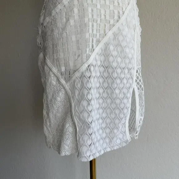 For Love And Lemons Crochet White Dress Size S BNWOT - Picture 3 of 8